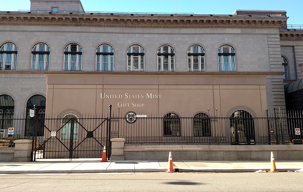 The U.S. Mint on Cherokee St. (Burl Rolett)