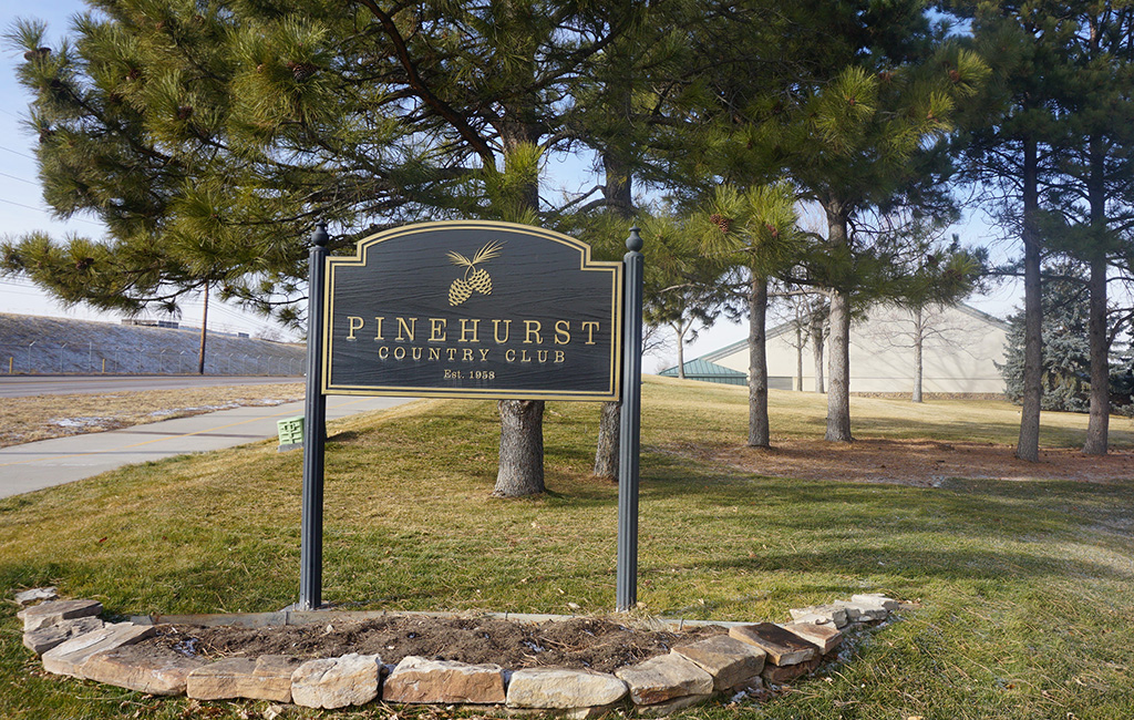 pinehurstCC sign