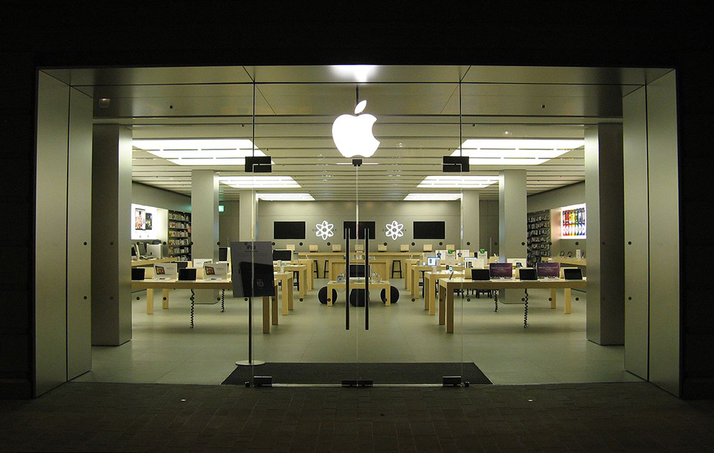 First Amazon Now Apple Maker Of Iphone Looking At Lodo Office Space Businessden