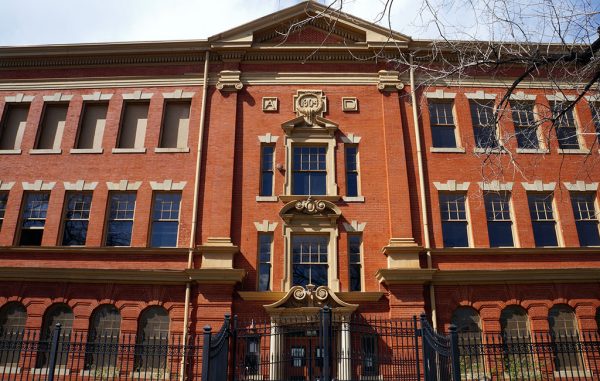 evans school entrance