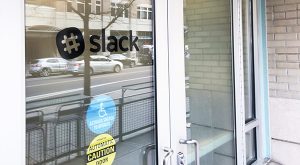 slack lodo