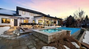 2 Cherry Hills Farm Ct Pool and Hot Tub