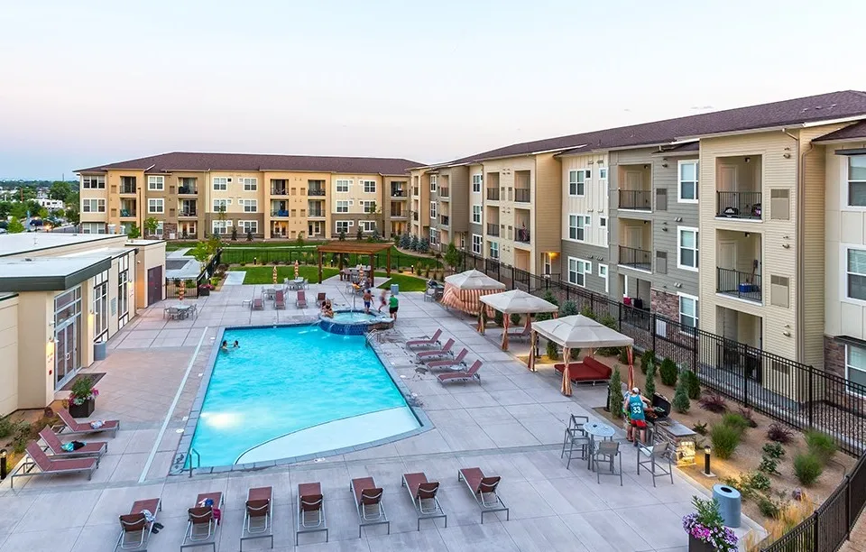 The Lakewood apartment complex WestLink at Oak Station.